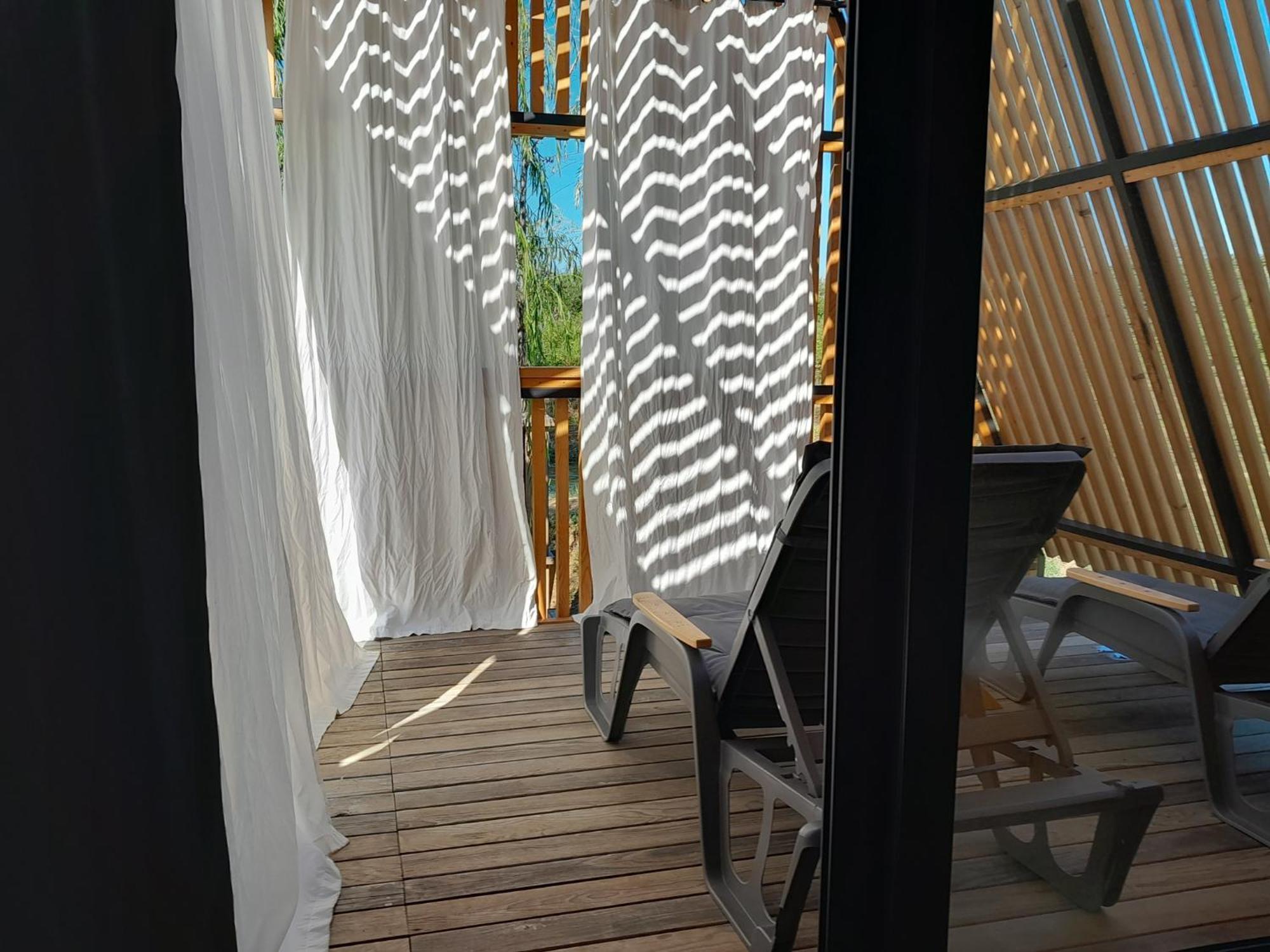 ליובוסקי Glamping House Two Rivers מראה חיצוני תמונה